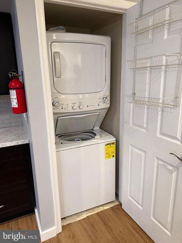 1561 WASHINGTON CT, Mays Landing, NJ 08330