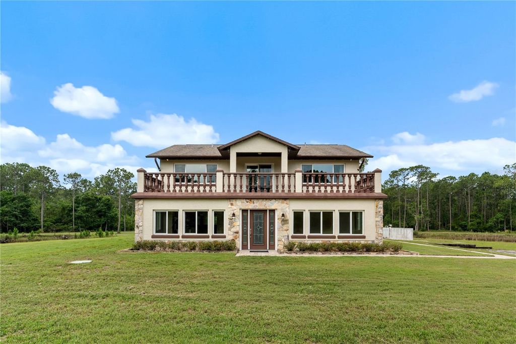 Image 1 of property listing at 204 EL PINO DRIVE, New Smyrna Beach, FL 32168