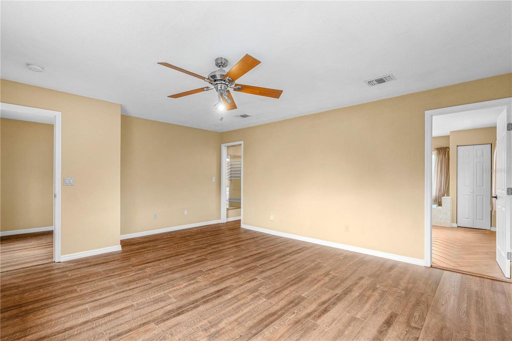 Image 30 of property listing at 204 EL PINO DRIVE, New Smyrna Beach, FL 32168