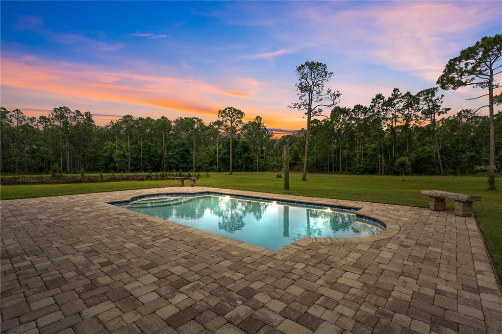 Image 7 of property listing at 204 EL PINO DRIVE, New Smyrna Beach, FL 32168