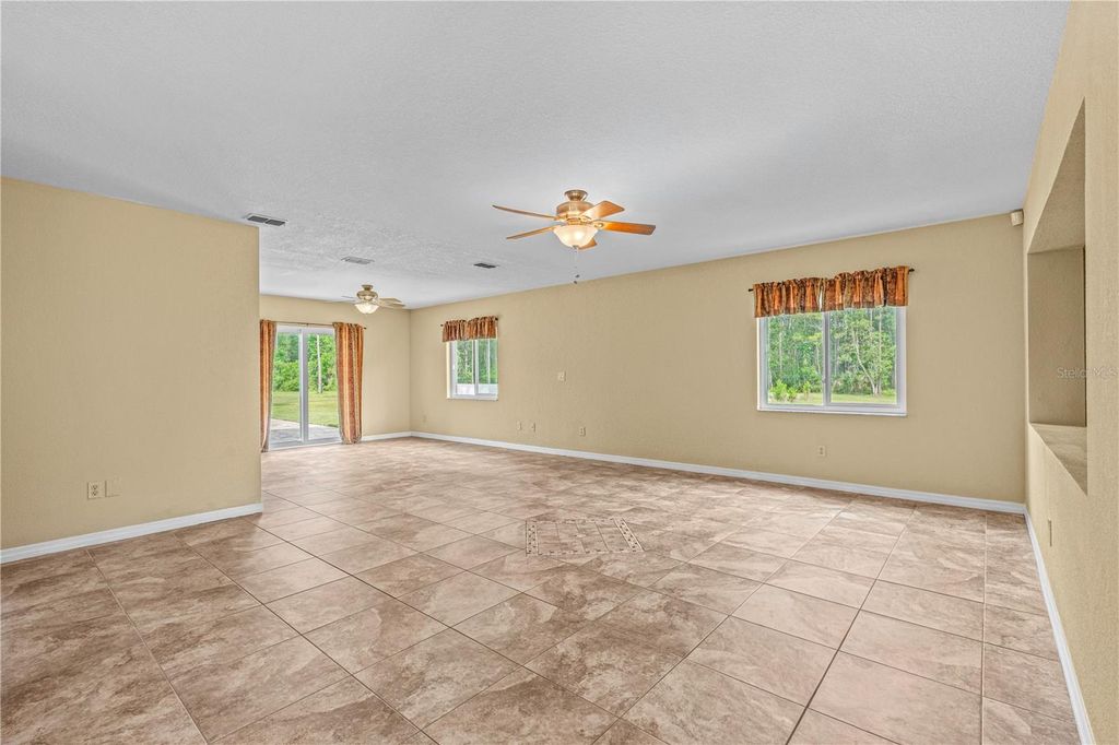 Image 10 of property listing at 204 EL PINO DRIVE, New Smyrna Beach, FL 32168