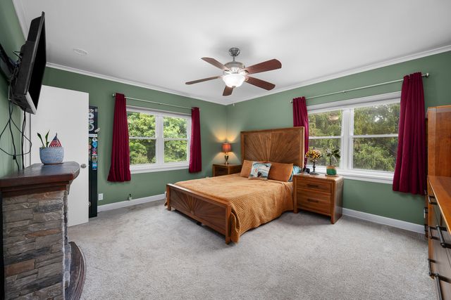 640 18TH Avenue, East Moline, IL 61244