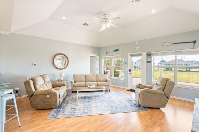 3233 Castle Drive, Crystal Beach, TX 77650