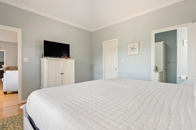 3233 Castle Drive, Crystal Beach, TX 77650