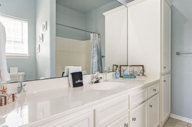 3233 Castle Drive, Crystal Beach, TX 77650