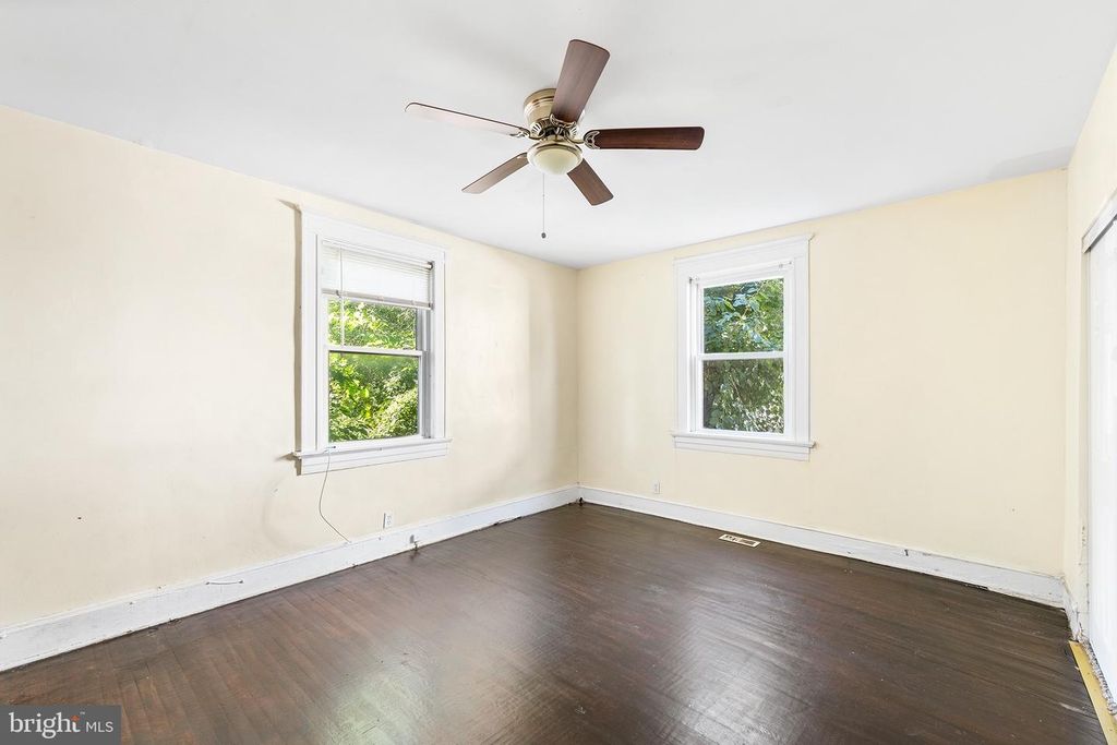 Image 17 of property listing at 3603 W FOREST PARK AVE, Baltimore, MD 21216