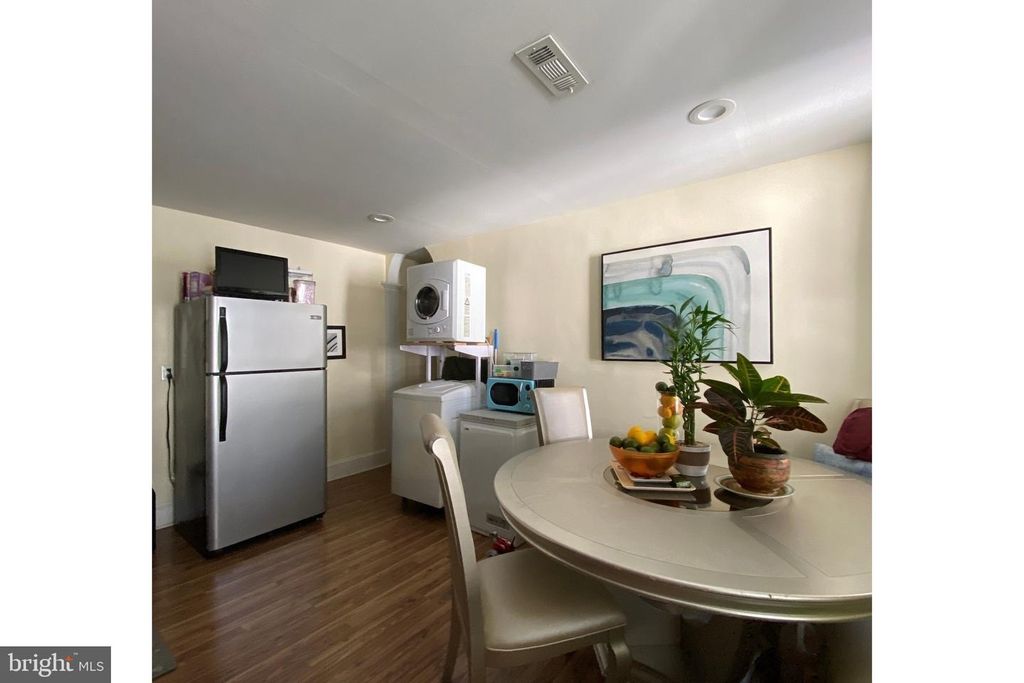 Image 25 of property listing at 3603 W FOREST PARK AVE, Baltimore, MD 21216