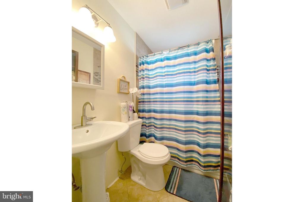 Image 27 of property listing at 3603 W FOREST PARK AVE, Baltimore, MD 21216