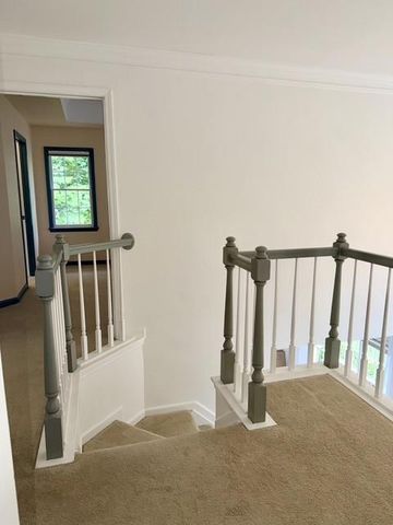 565 Fortune Ridge Road, Stone Mountain, GA 30087