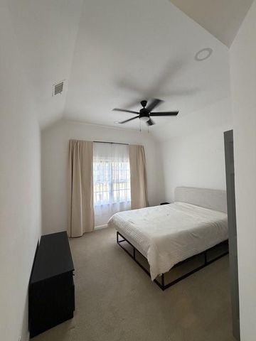 565 Fortune Ridge Road, Stone Mountain, GA 30087