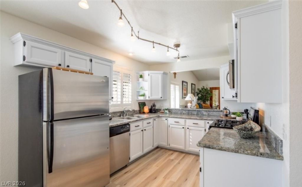 2635 Magic Moon Lane, Las Vegas, NV 89146 — photo 5