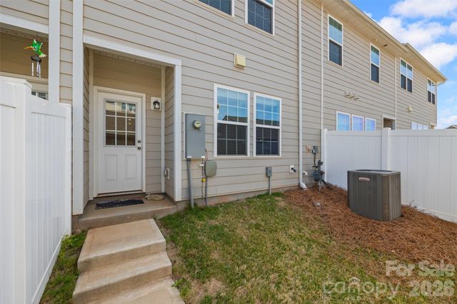 909 Cobbled Way, Fort Mill, SC 29715