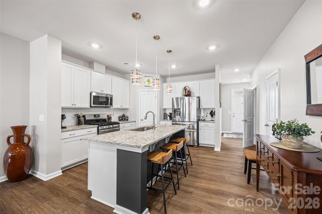 909 Cobbled Way, Fort Mill, SC 29715