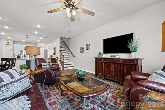 909 Cobbled Way, Fort Mill, SC 29715