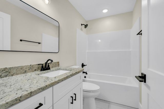 288 Westwood Dr, Sparta, TN 38583