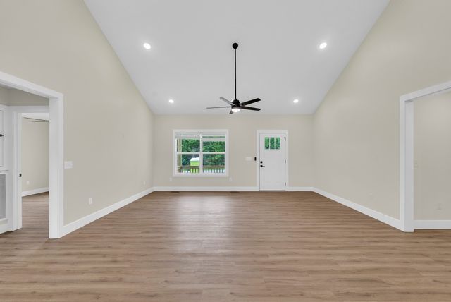 288 Westwood Dr, Sparta, TN 38583