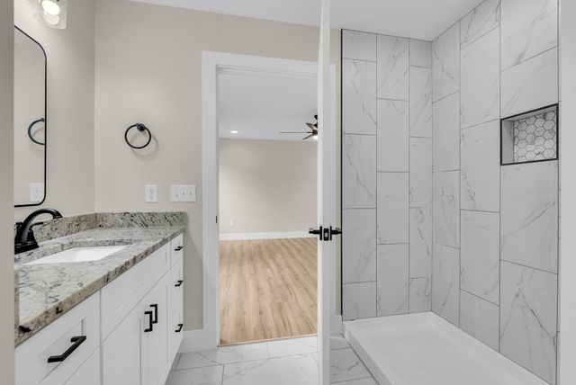 288 Westwood Dr, Sparta, TN 38583