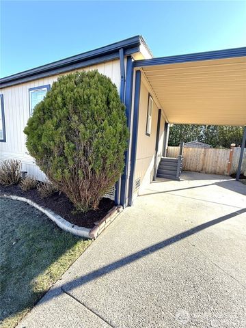 525 Grand Fir Drive, Enumclaw, WA 98022