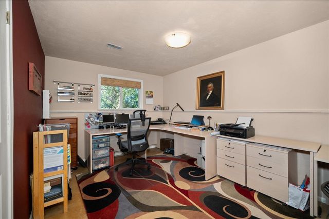 1415 W Viewmont Rd, Spokane, WA 99224