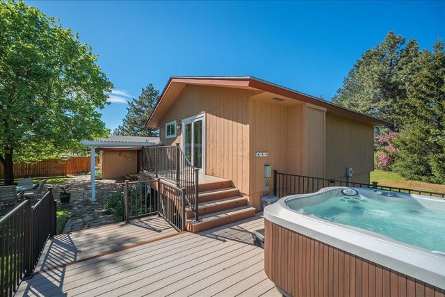 1415 W Viewmont Rd, Spokane, WA 99224