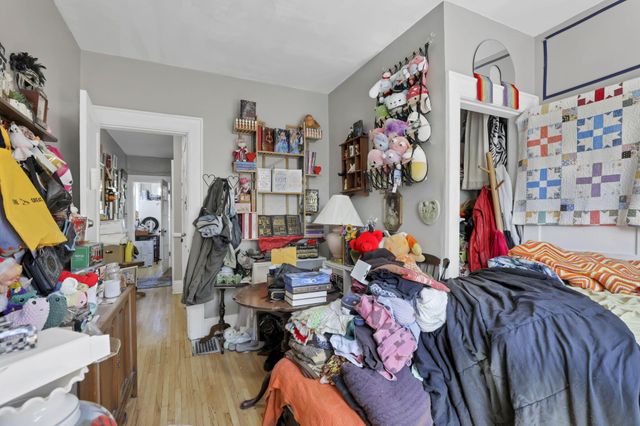 2407 Summit Street, Columbus, OH 43202