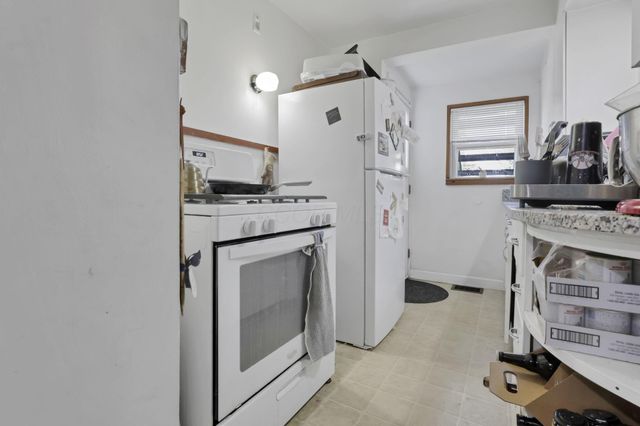 2407 Summit Street, Columbus, OH 43202