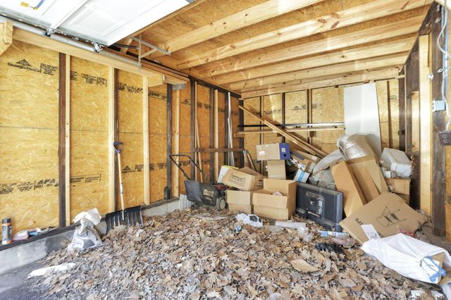 2407 Summit Street, Columbus, OH 43202