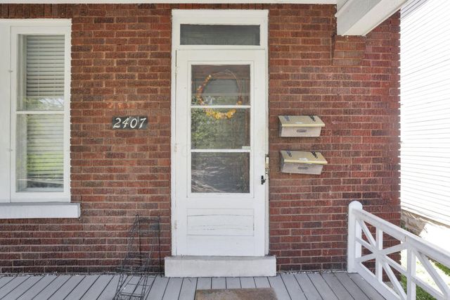 2407 Summit Street, Columbus, OH 43202