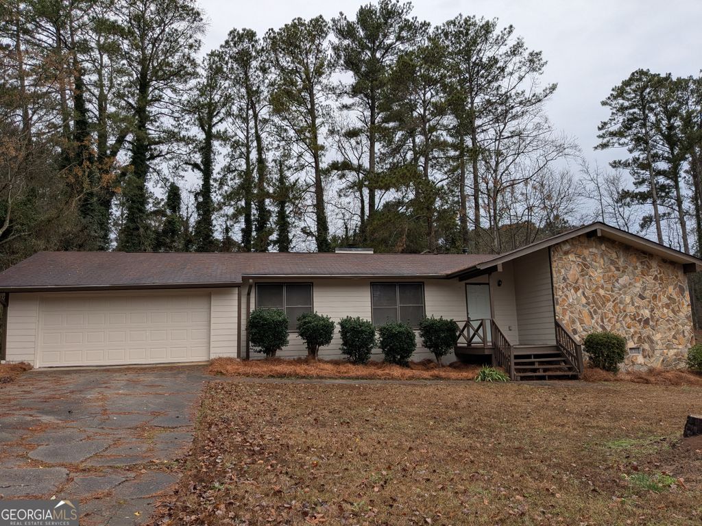 9473 Hidden Hollow Trail, Jonesboro, GA 30236