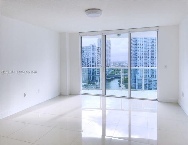 31 SE 5th St 2307, Miami, FL 33131