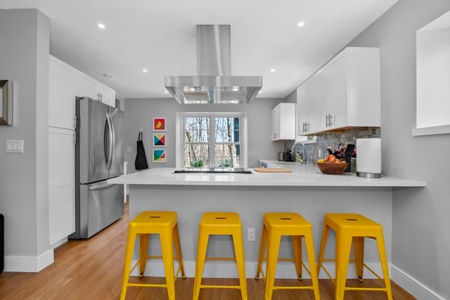 156-160 Highland St 156, Boston, MA 02119