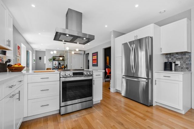 156-160 Highland St 156, Boston, MA 02119