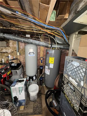 742 Glen Eden Rd, New Sewickley Twp, PA 16063