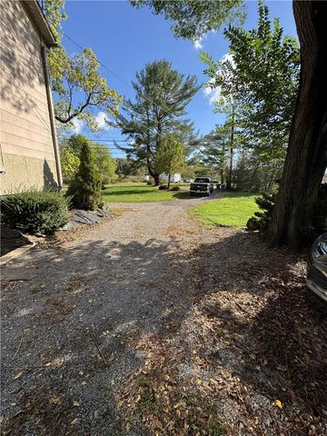 742 Glen Eden Rd, New Sewickley Twp, PA 16063