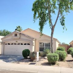 4739 E Desert Wind Drive, Phoenix, AZ 85044