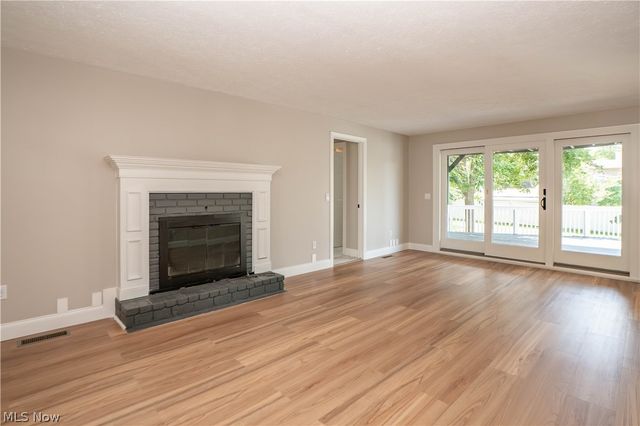 2888 Saint Albans Circle NW, North Canton, OH 44720
