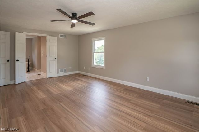 2888 Saint Albans Circle NW, North Canton, OH 44720