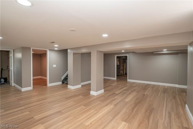 2888 Saint Albans Circle NW, North Canton, OH 44720
