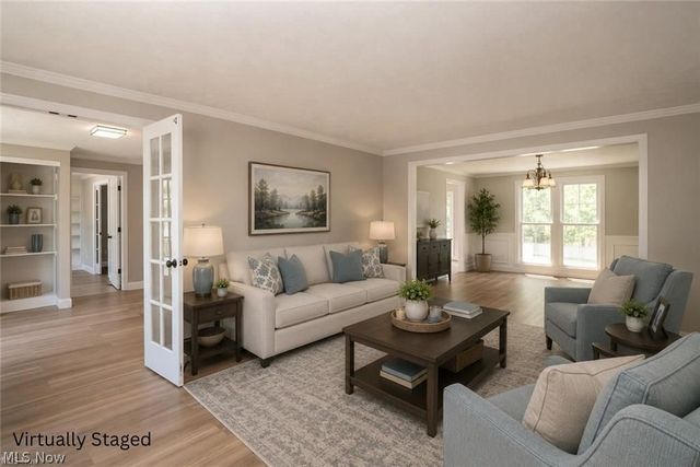 2888 Saint Albans Circle NW, North Canton, OH 44720