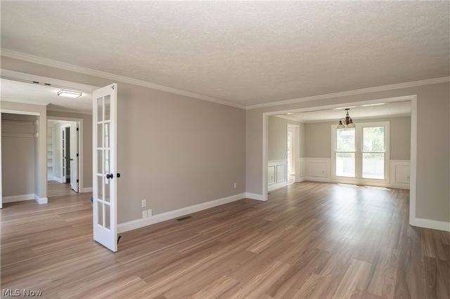 2888 Saint Albans Circle NW, North Canton, OH 44720