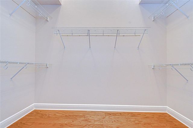 21338 LAKE VIENNA DRIVE DRIVE, Land O Lakes, FL 34638