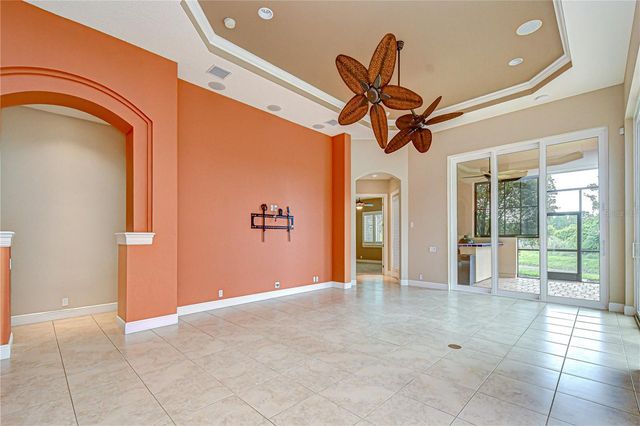 21338 LAKE VIENNA DRIVE DRIVE, Land O Lakes, FL 34638