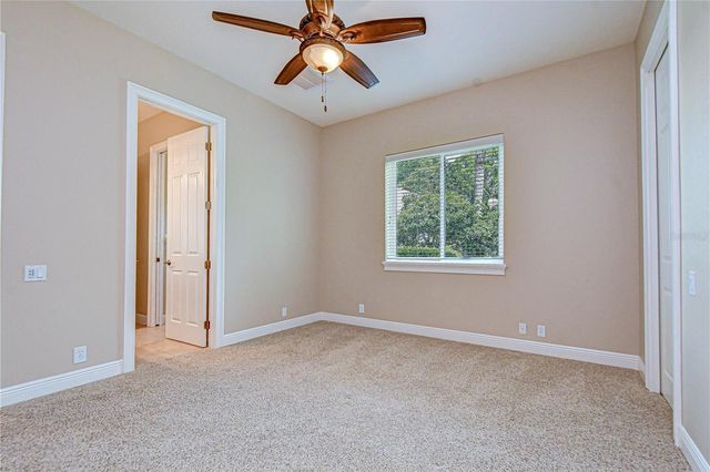 21338 LAKE VIENNA DRIVE DRIVE, Land O Lakes, FL 34638