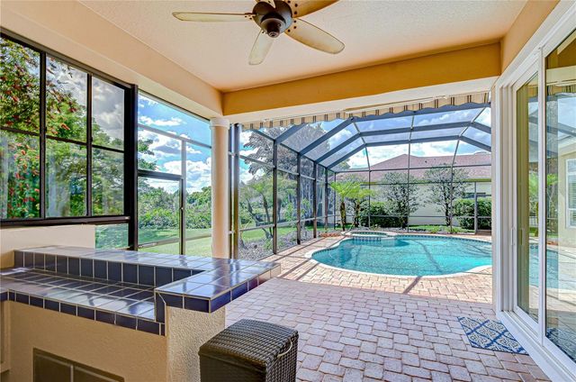 21338 LAKE VIENNA DRIVE DRIVE, Land O Lakes, FL 34638