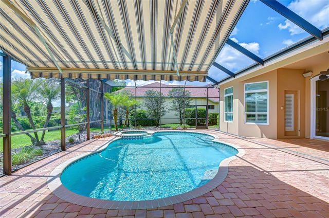 21338 LAKE VIENNA DRIVE DRIVE, Land O Lakes, FL 34638