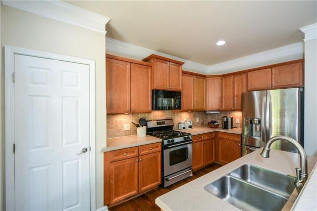 6142 Deluna Way, Duluth, GA 30097