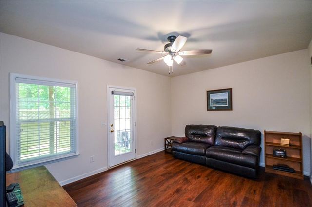 6142 Deluna Way, Duluth, GA 30097