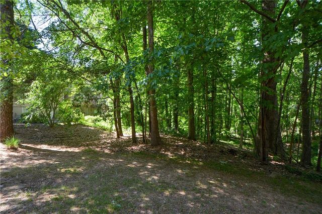 6142 Deluna Way, Duluth, GA 30097