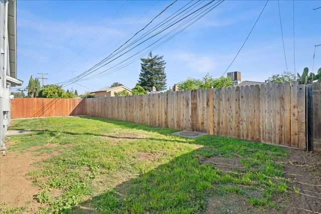 774 April Ln, Yuba City, CA 95991