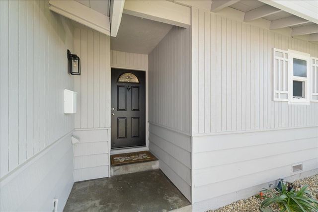 774 April Ln, Yuba City, CA 95991